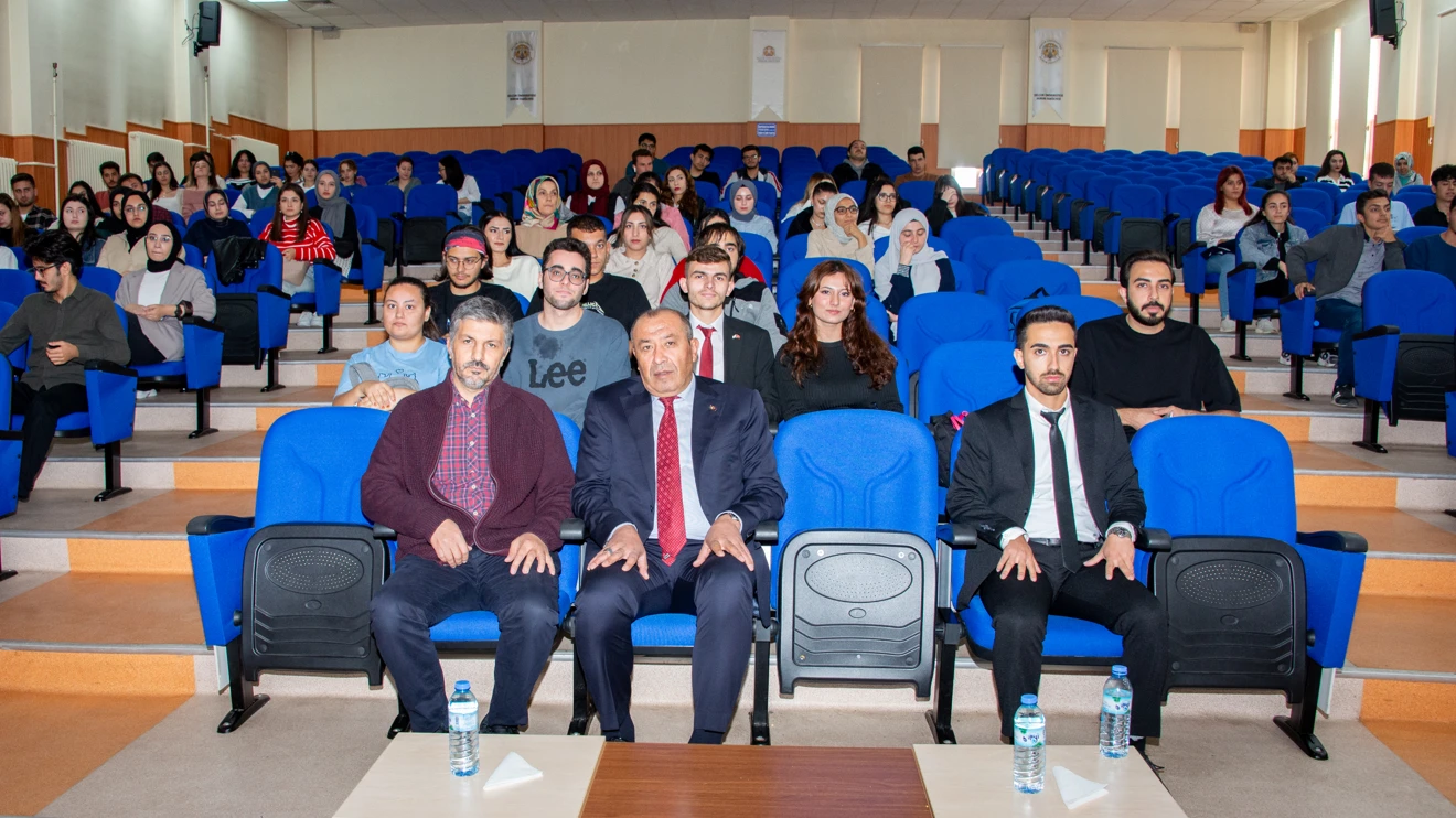 KVKK Başkanı Prof. Dr. Bilir, Selçuk Üniversitesinde konferans verdi